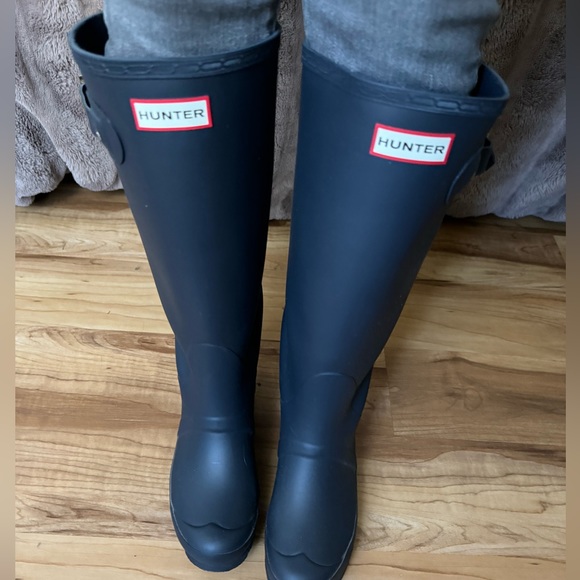 Tall Hunter Rain Boots wide calf matte navy adjustable width LIKE NEW box - Picture 8 of 9